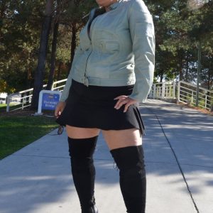 Boulot à la con, envie de piment Nina - rencontre-Milf-Colmar