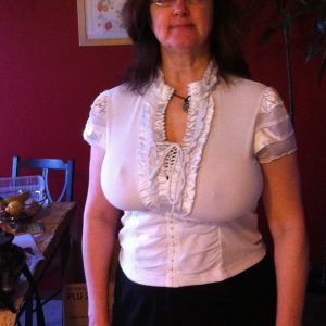Je cherche un mec qui me fait tout dimentionner Célia - rencontre-Cougar-Hyères